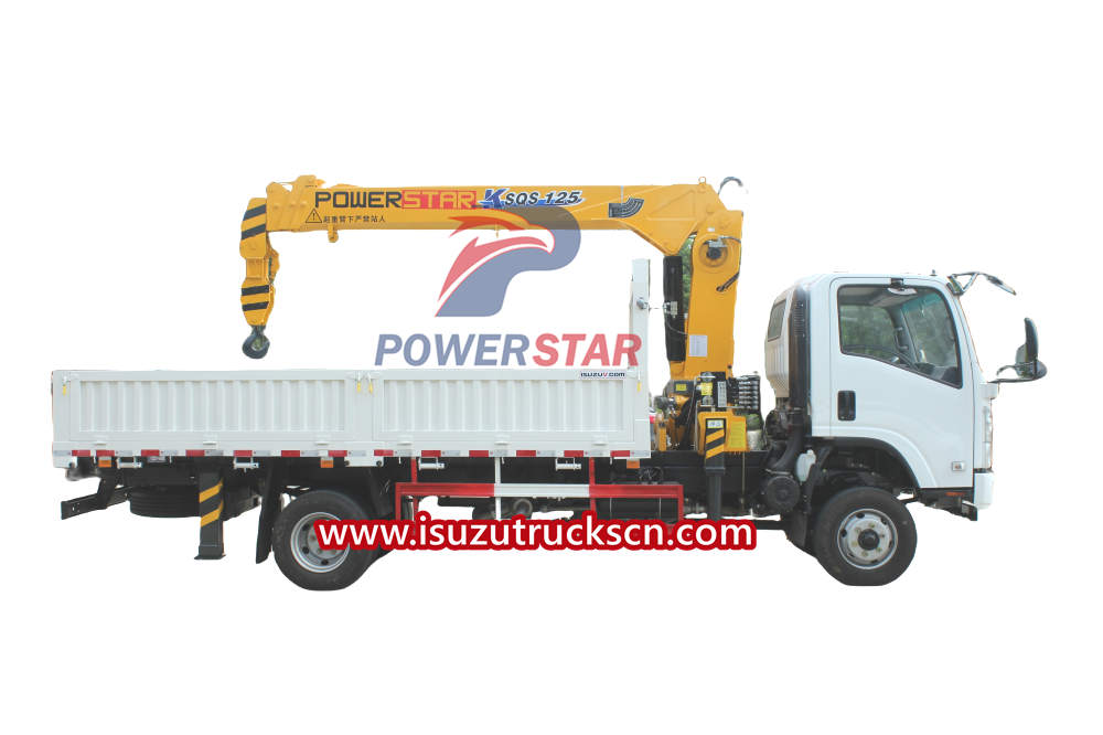 UN 4x4 Off Road Boom crane truck Isuzu 