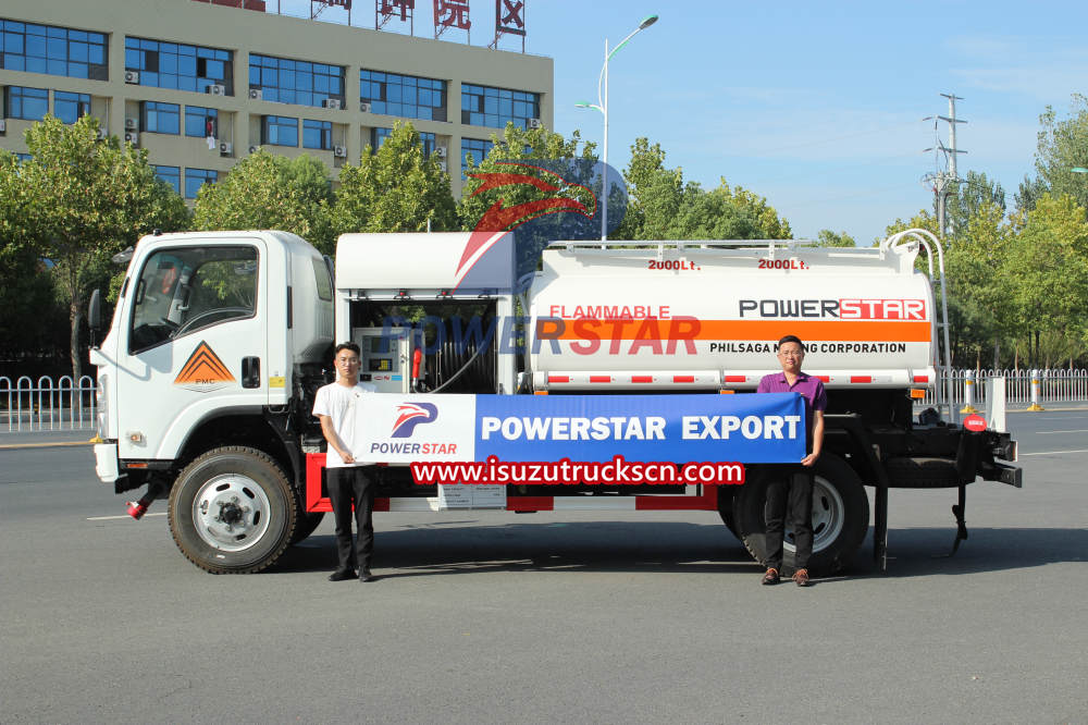 Isuzu 4x4 off road DieselGasoline Delivery Tanker truck