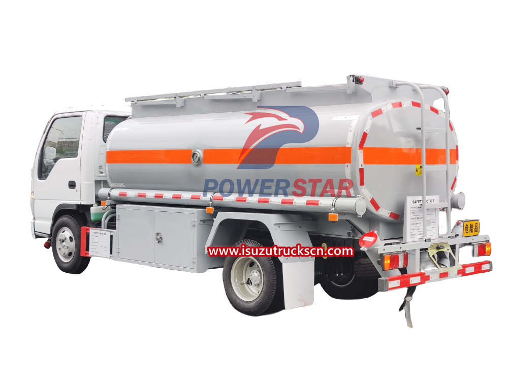 ISUZU NKRELF 100P 4000 liters refueling truck for Philippines