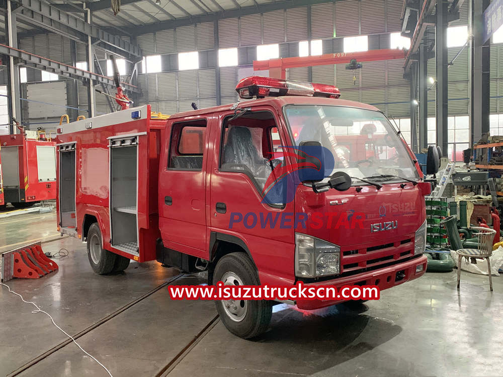 Isuzu fire engine