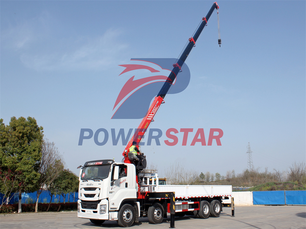 Isuzu truck with crane