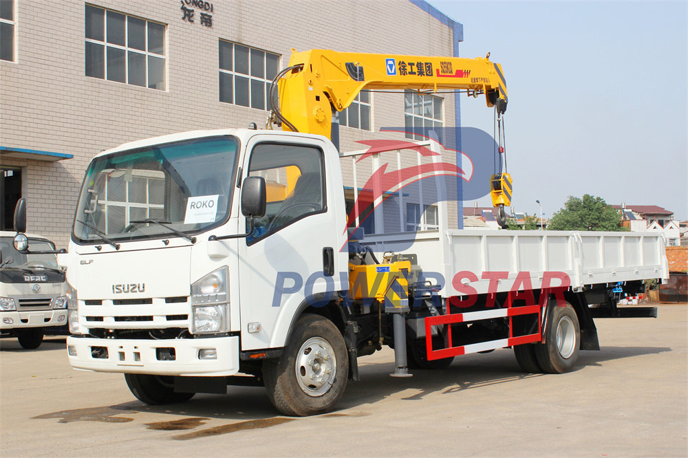 Isuzu Cargo Crane Truck