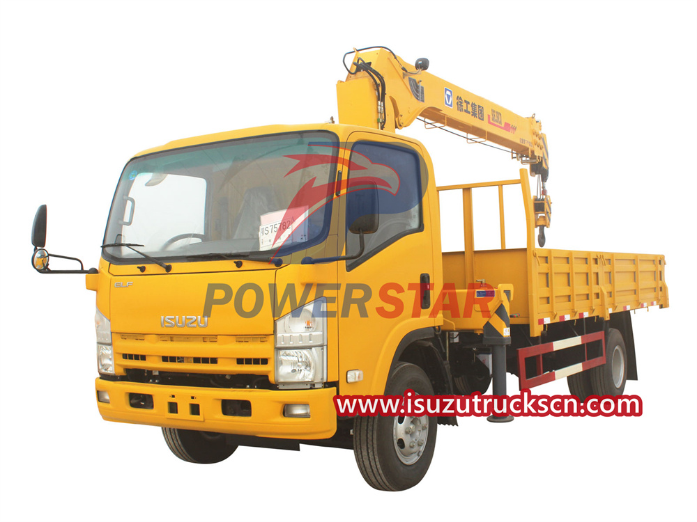 Isuzu truck with crane