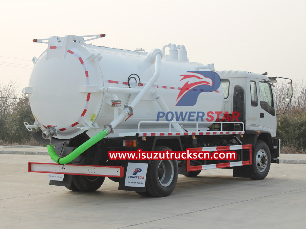 Isuzu vacuum tanker