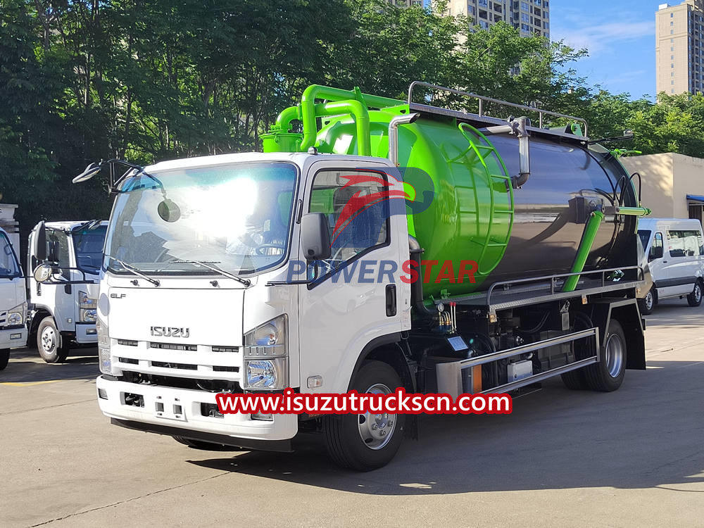 Isuzu vacuum truck