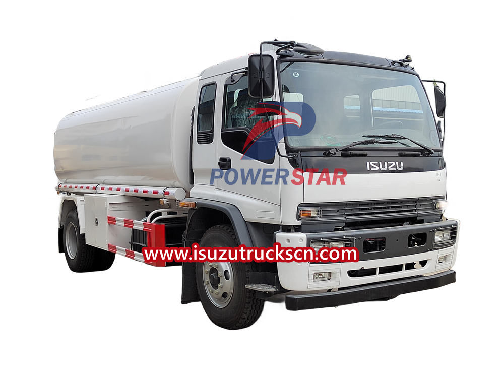 Isuzu water tanker