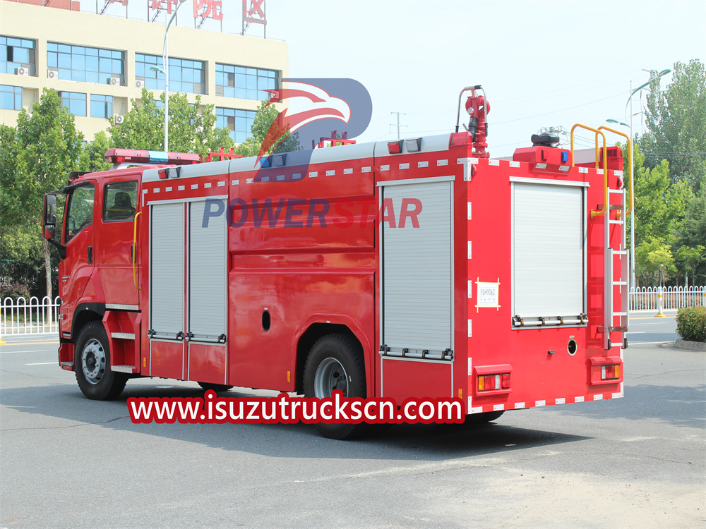 isuzu fire truck