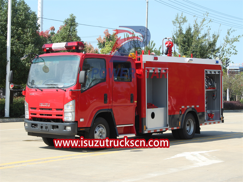 isuzu fire truck