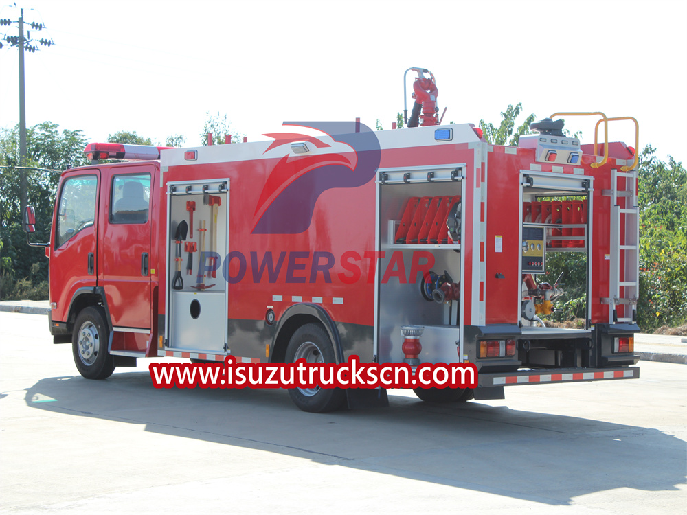 isuzu fire truck