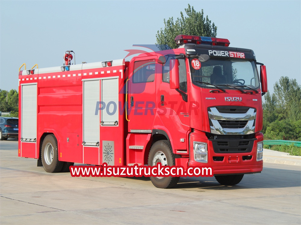 isuzu fire truck