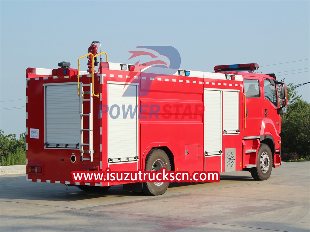 isuzu fire truck