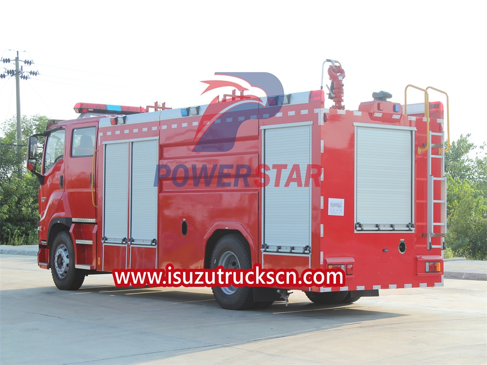 isuzu fire truck