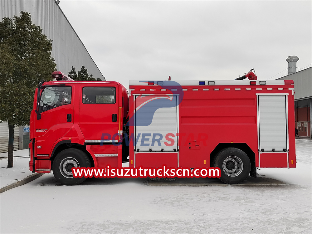 isuzu fire truck