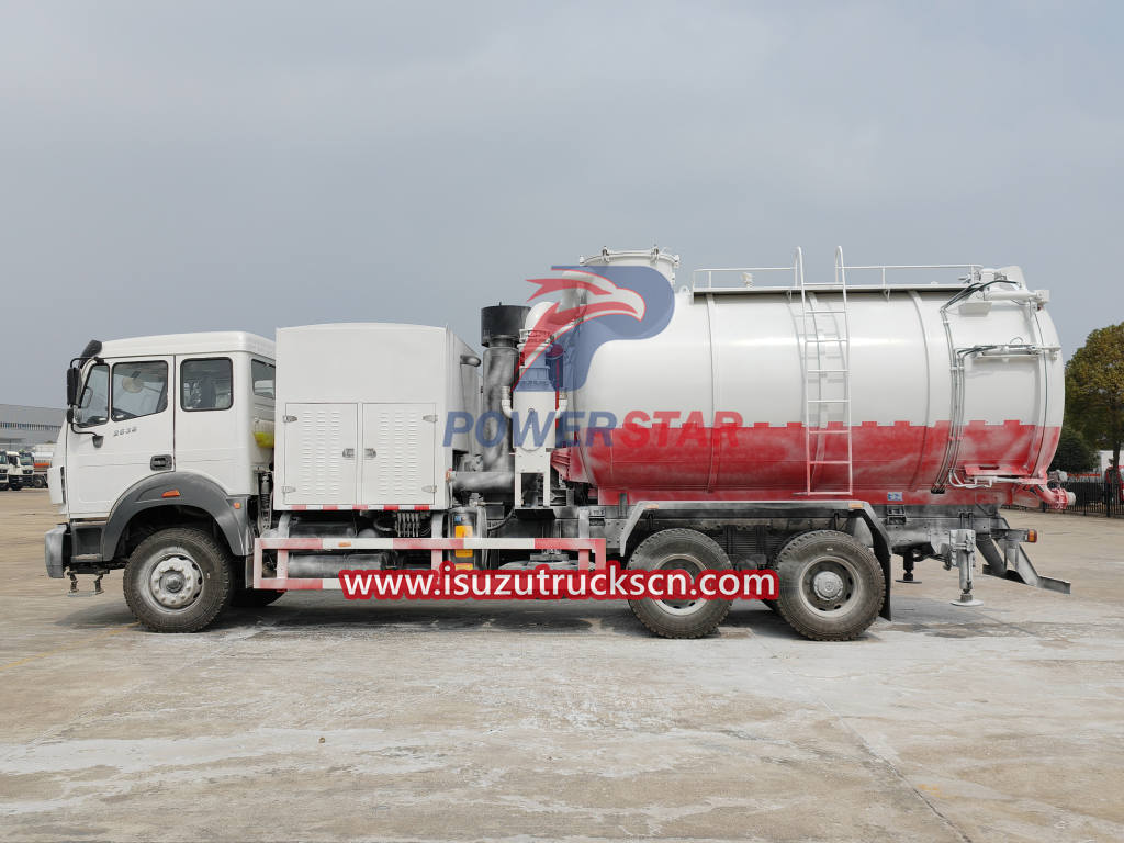 Isuzu GIGA Sand sucker industrial vacuum truck