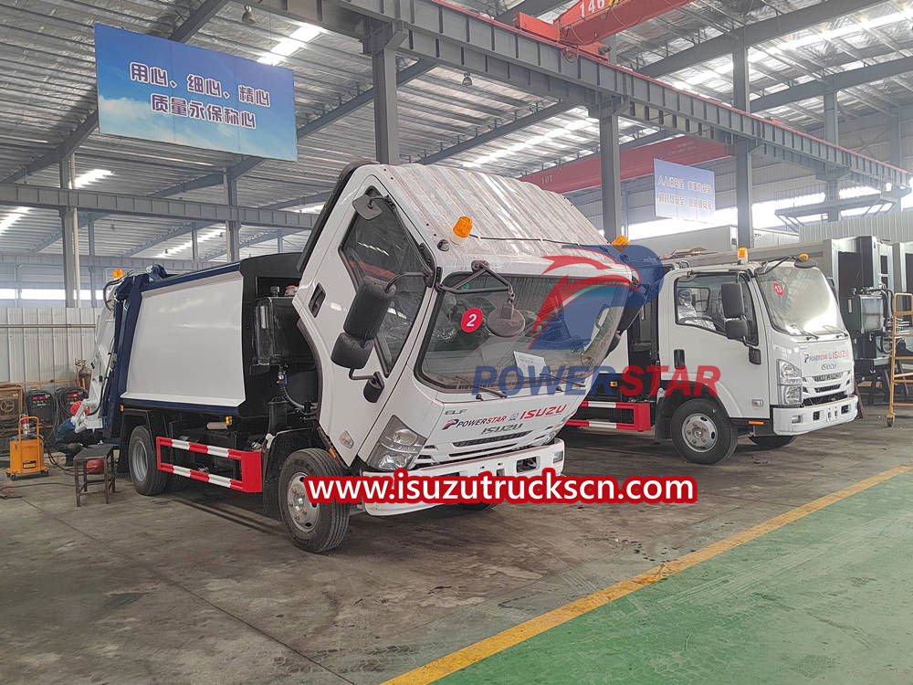 Isuzu rubbish compactor truck