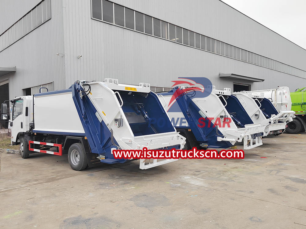 Isuzu compactor truck