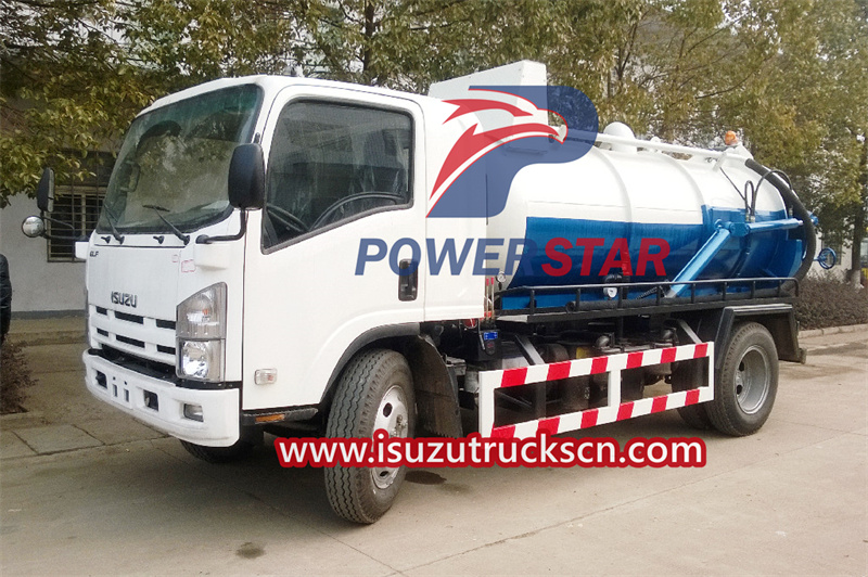 Isuzu NPR vacuum suction truck 