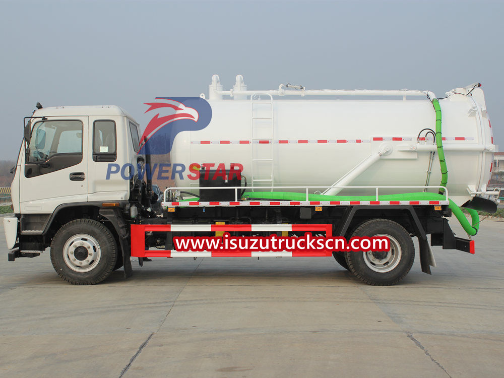 Isuzu super sucker truck