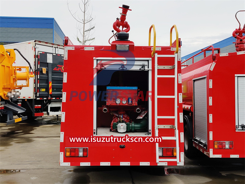 isuzu fire truck