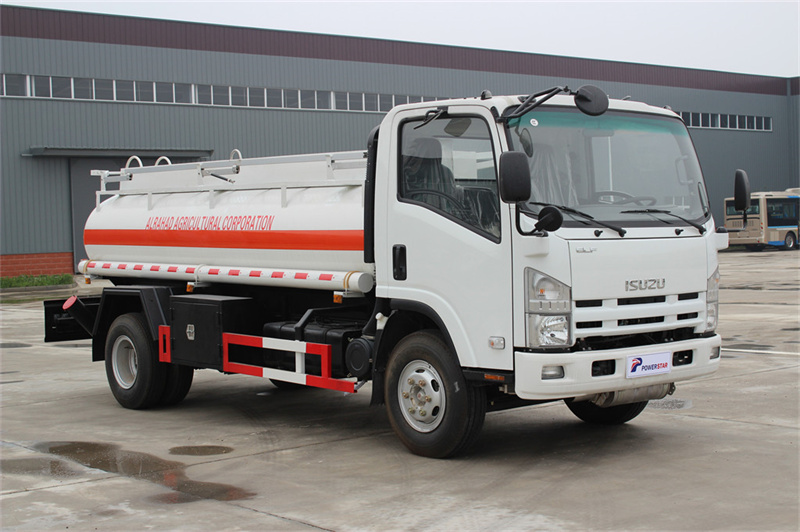 Isuzu 10 cbm diesel tank truck