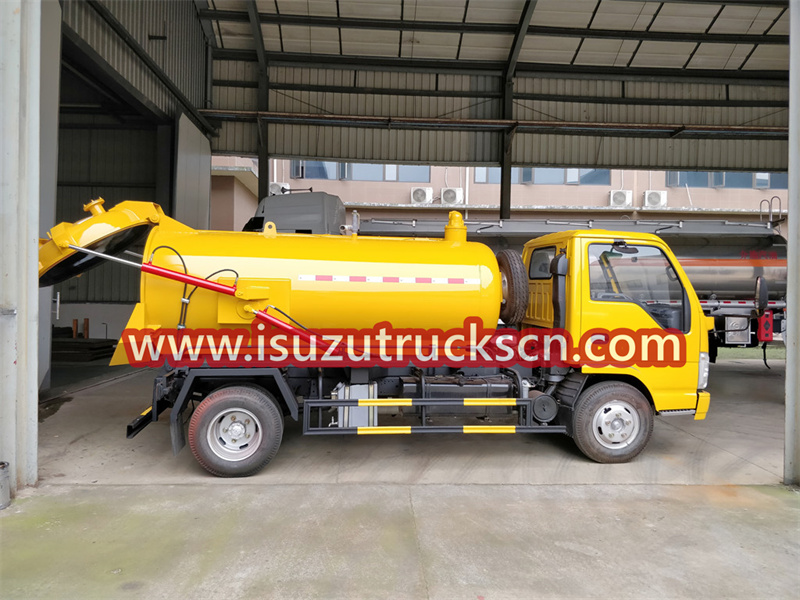 Isuzu NKR vacuum tank trucks