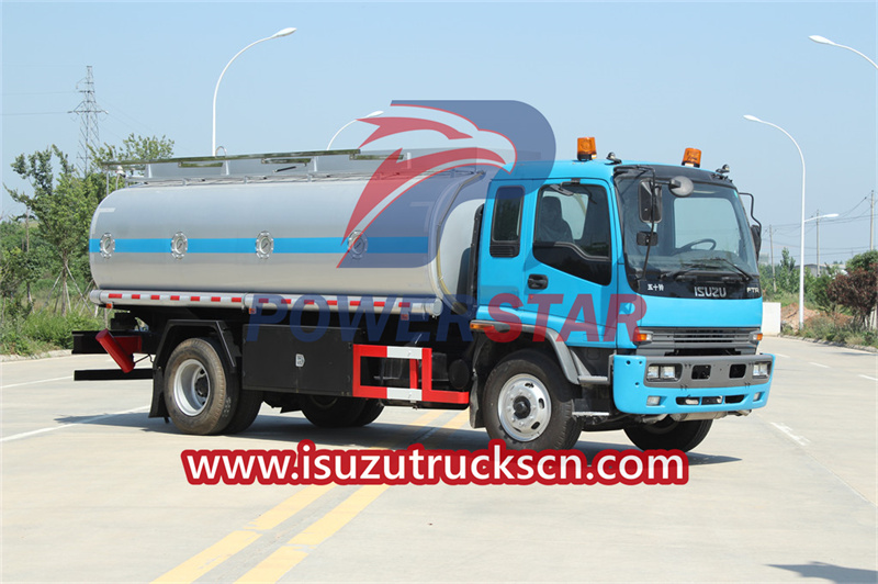 Isuzu FTR 12000L mobile fuel bowser