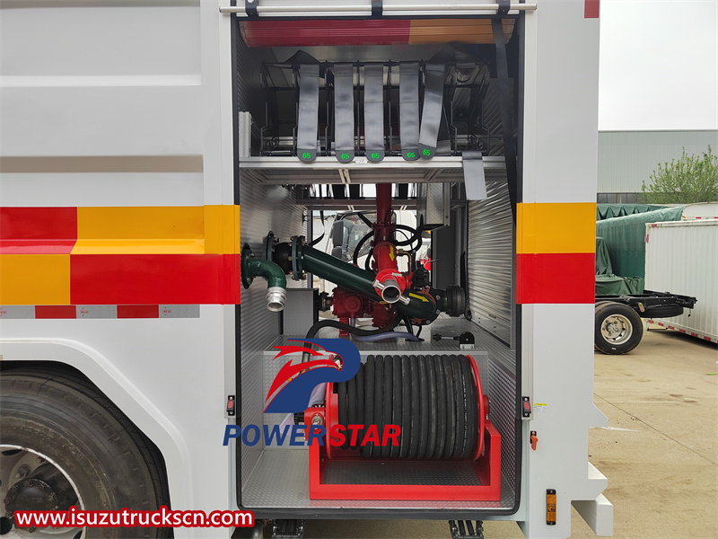 isuzu fvr foam fire engine