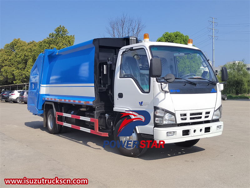 isuzu NKR rear loader