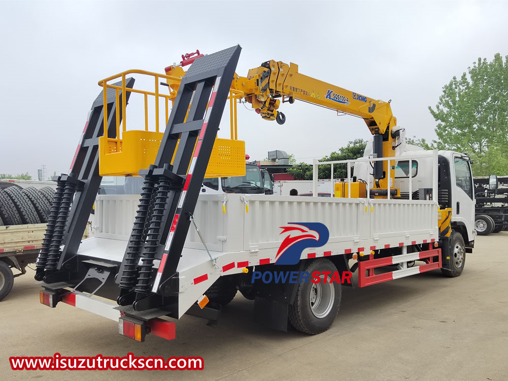 Isuzu truck with crane