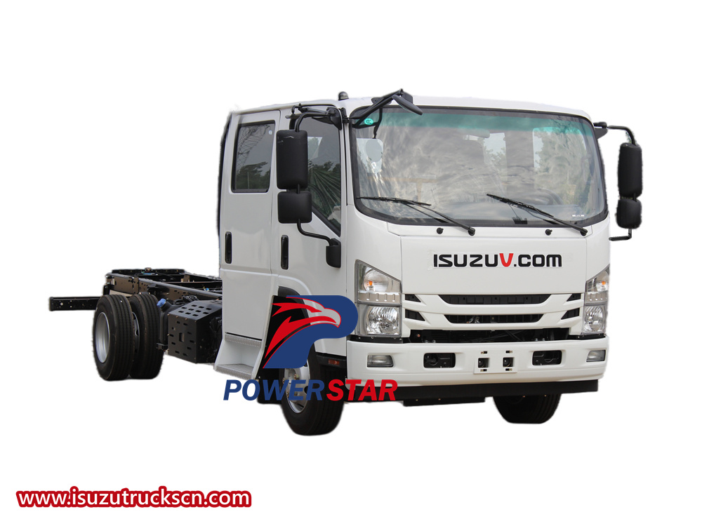 Isuzu 700P chassis