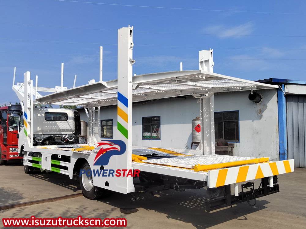 Isuzu truck transporter