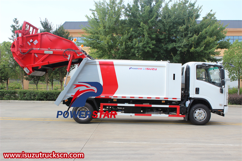 Isuzu 8cbm trash crusher truck