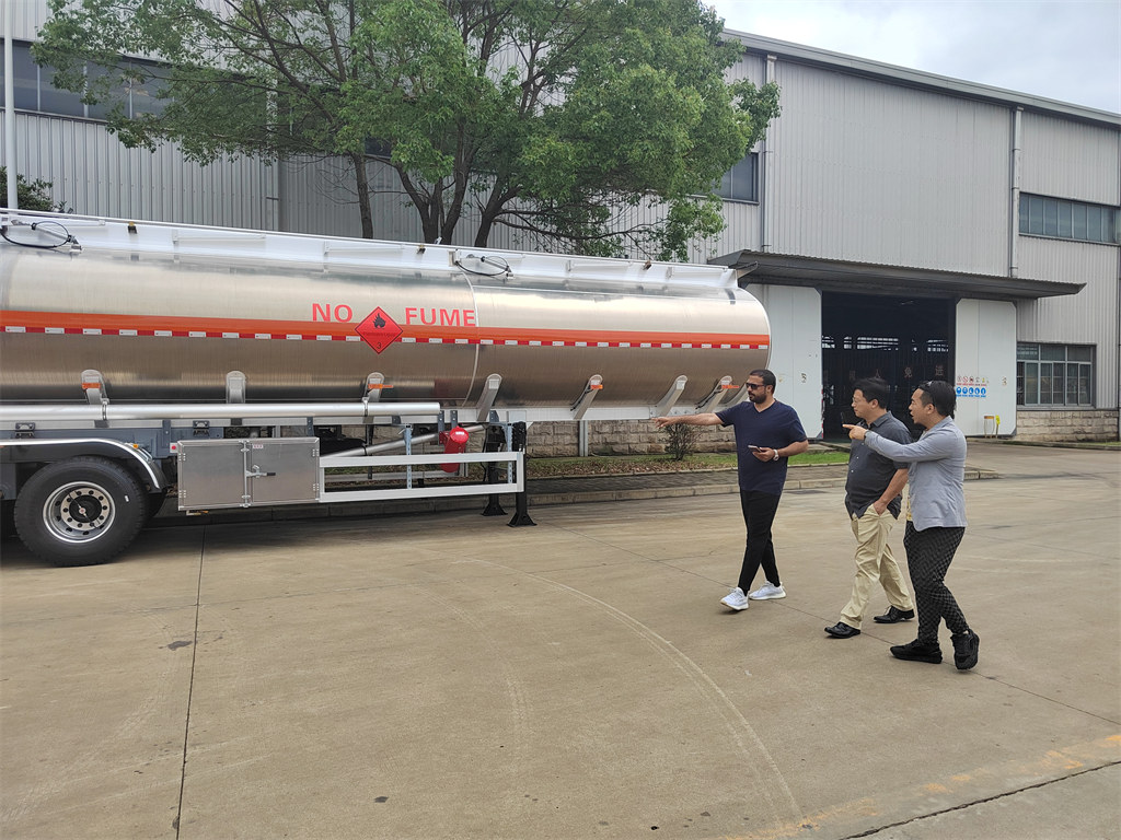 38cbm aluminum alloy fuel tanker semitrailer