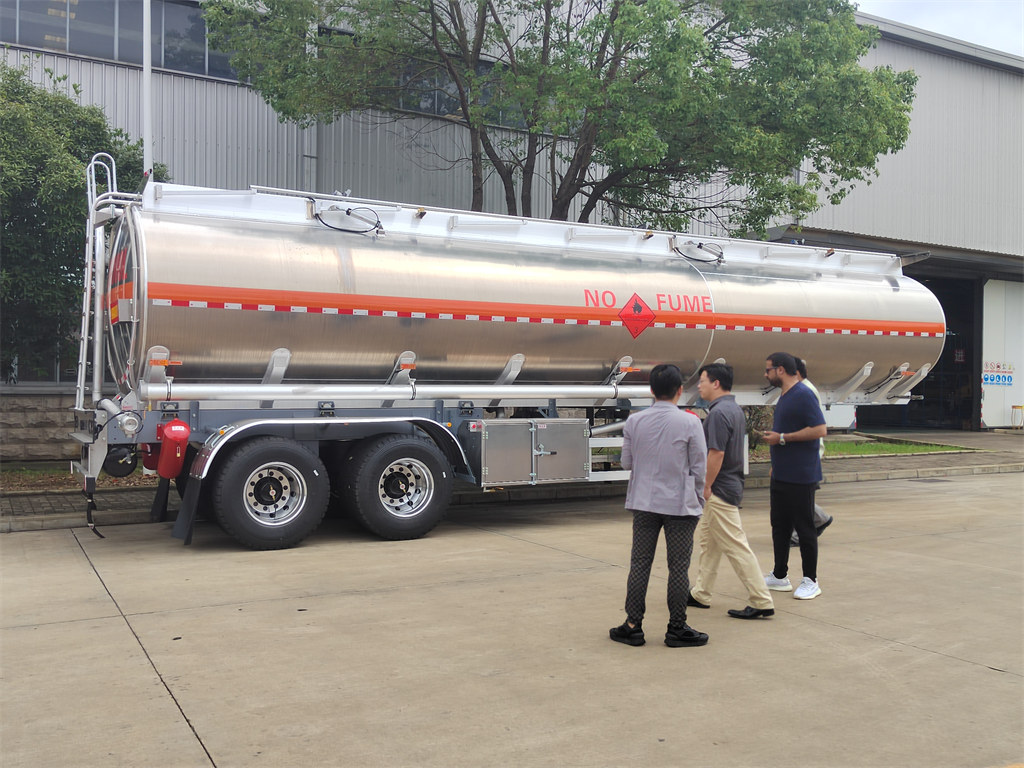 2 axles fuel tanker trailer 38000L