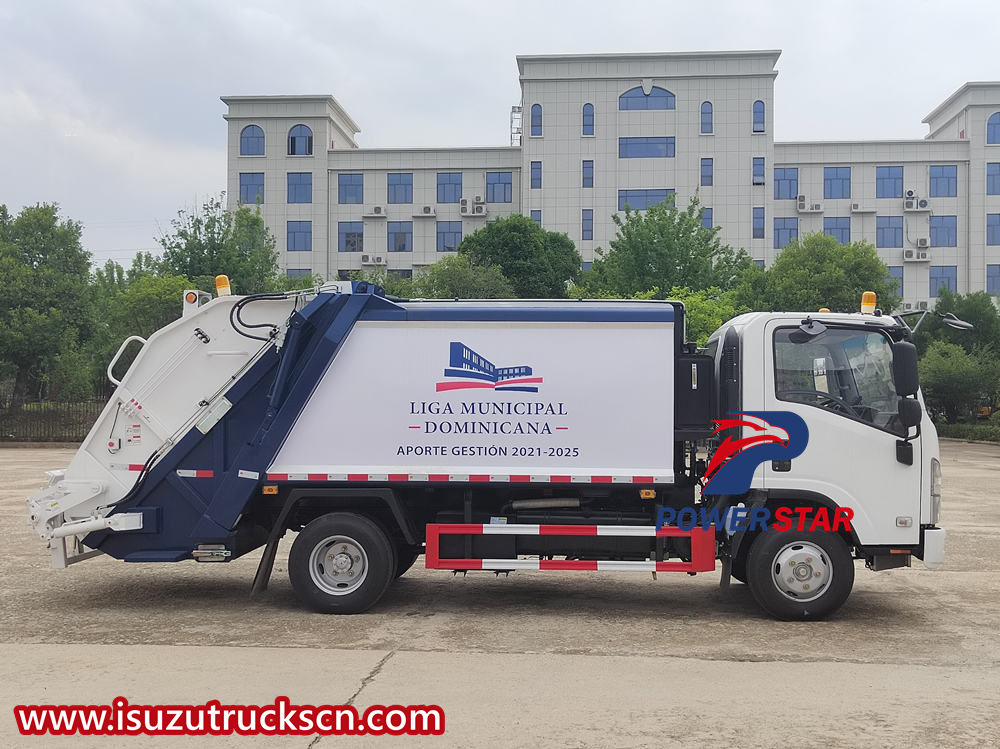 Isuzu trash compactor truck