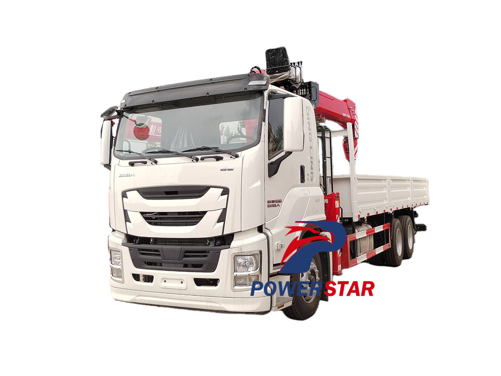 Isuzu GIGA 10 wheeler boom crane truck