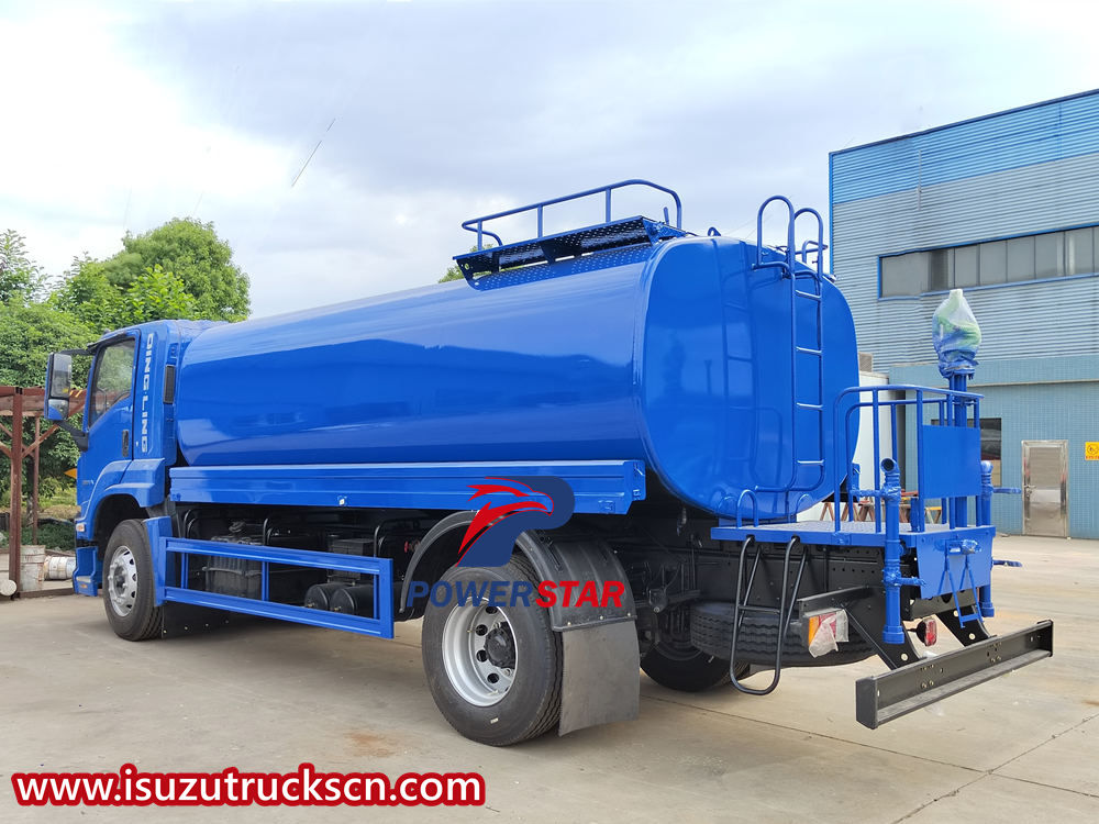 Isuzu mobile water bowser