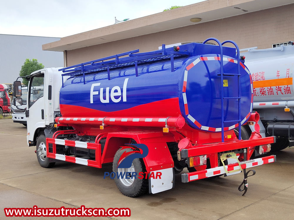 Isuzu refueling bowser