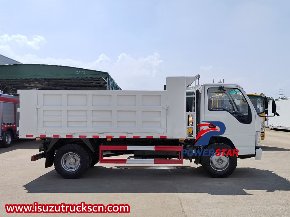 Isuzu tipper truck