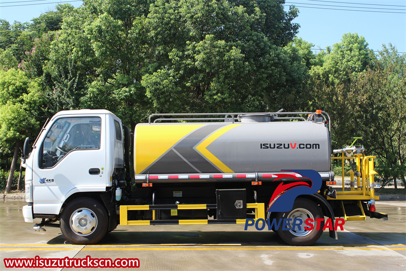 Isuzu Elf street washer water trucks