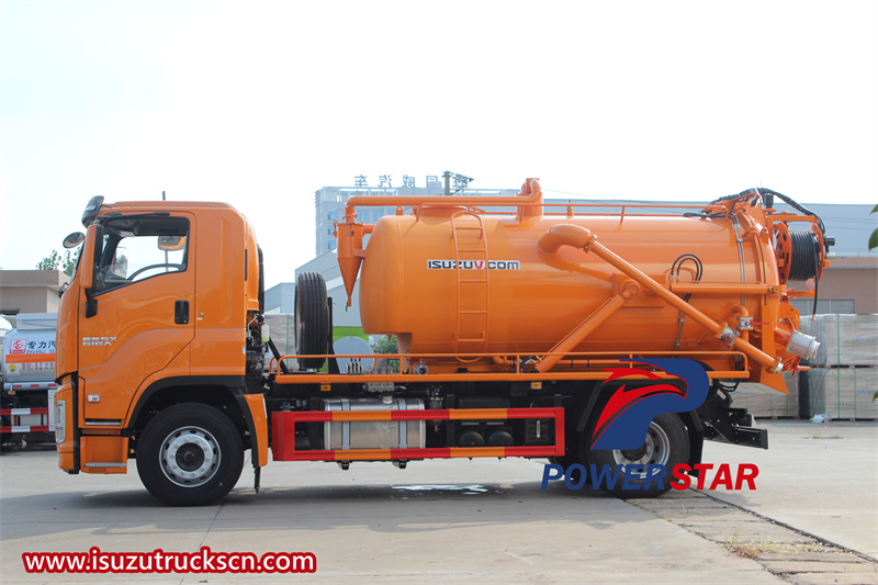 Isuzu FVR 5X combination jetter truck