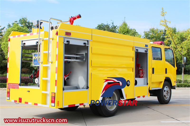 Isuzu 700P double row 5 tons fire pumper truck