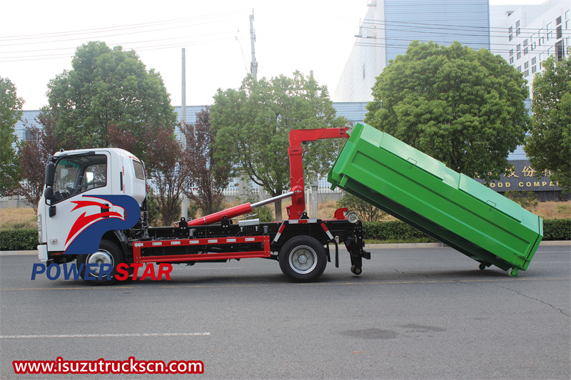 Isuzu ELF 700P 6ton hook loader box truck