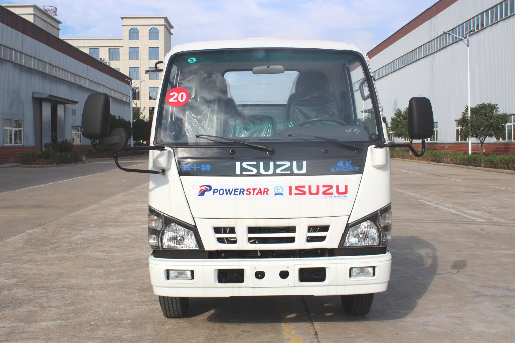 Brand new Japan Isuzu 600P NPR NKR cabin chassis truck for sale 