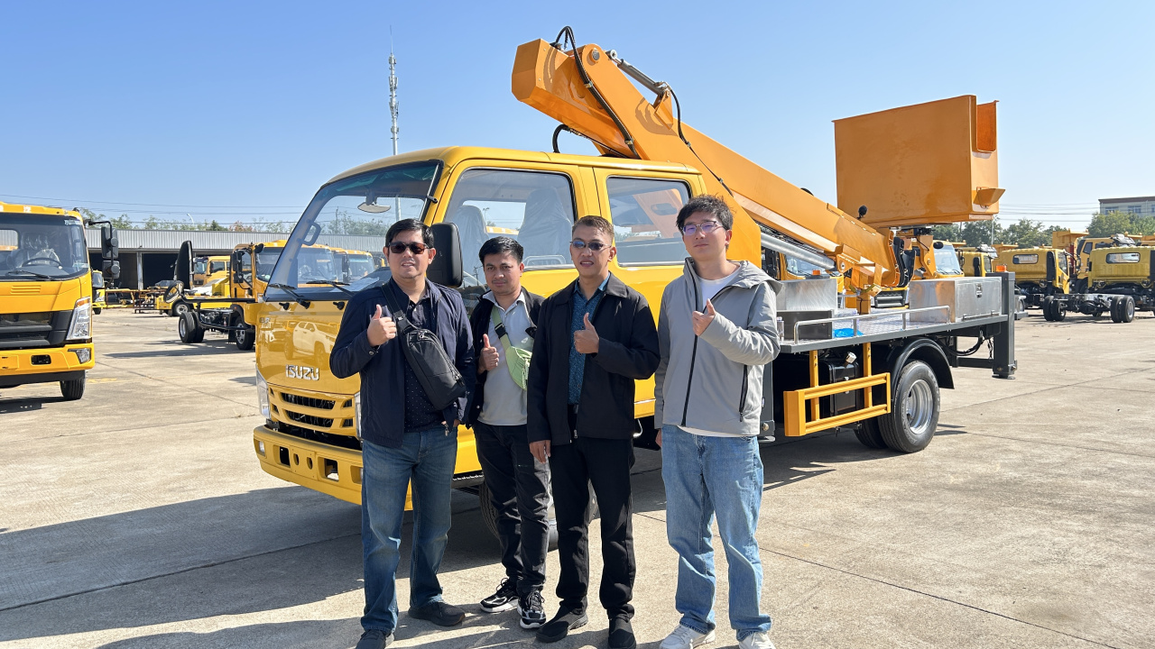 Philippines customer training Isuzu aerial platform truck manlifter