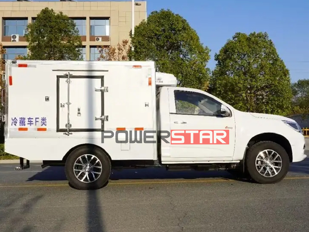 POWERSTAR Isuzu pickup freezer truck