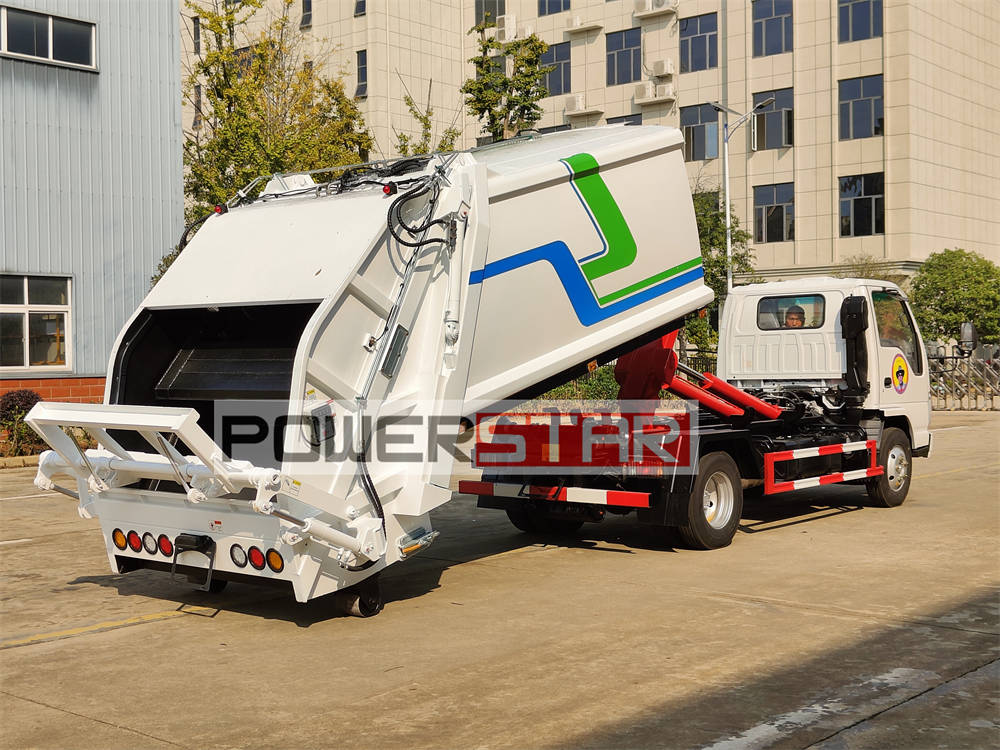 Isuzu compactor garbage truck