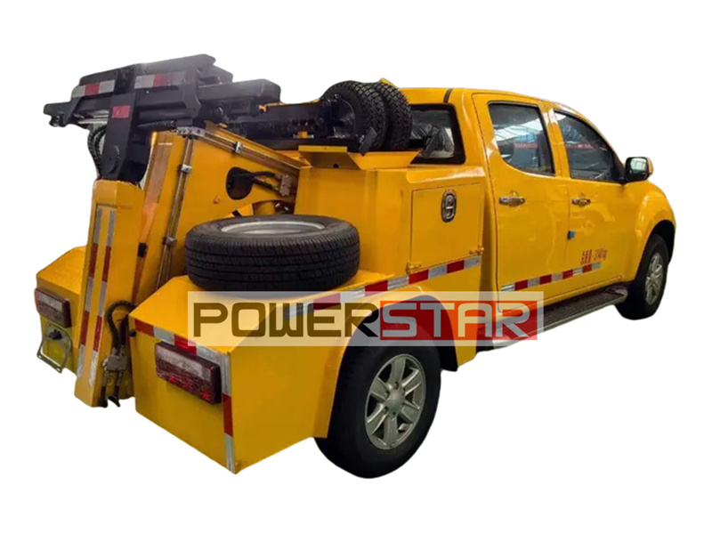 Isuzu New pickup 4x4 road recovery tow truck