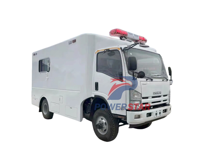 ISUZU NPR 4x4 amblunce