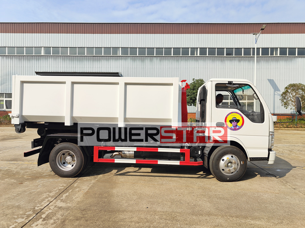 Isuzu brand new truck mounted hook loader